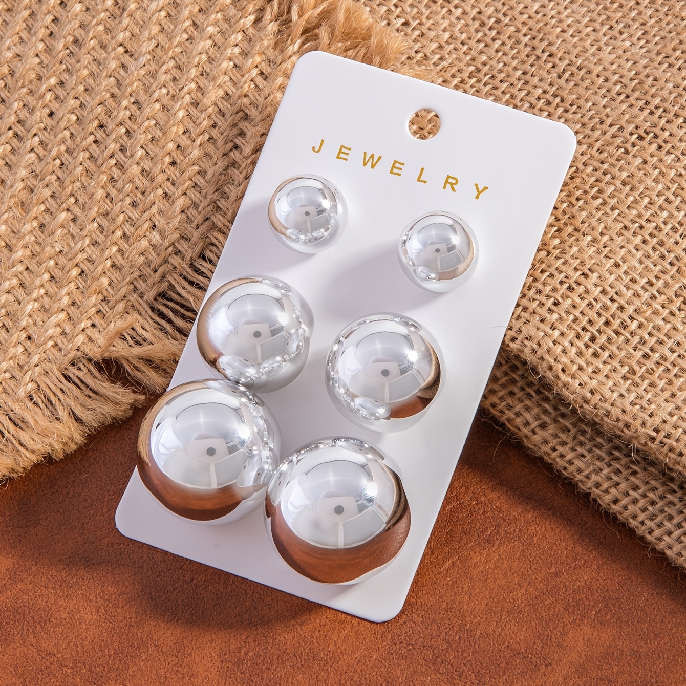 6pcs Glossy Women's Stud Earrings, Fashionable Round Styles